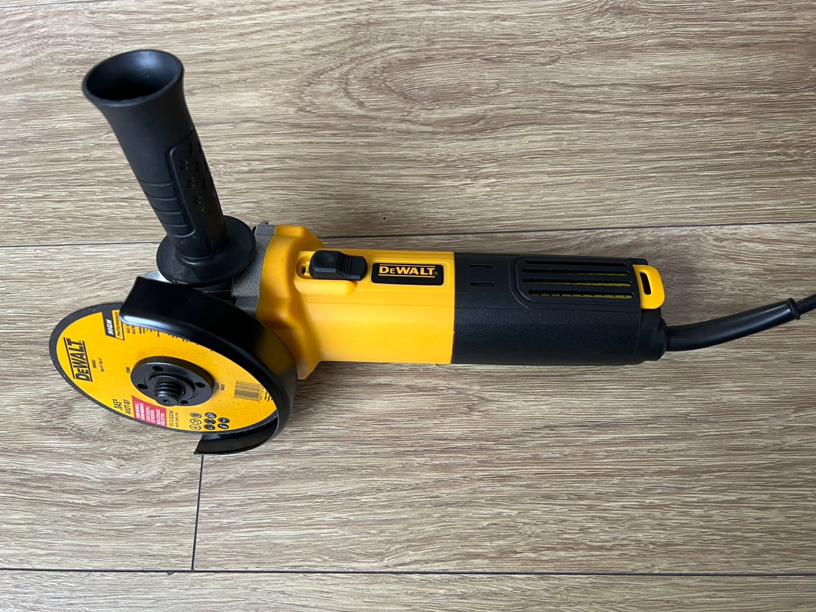 Miniatura 2 de PULIDORA 6V 4" DEWALT